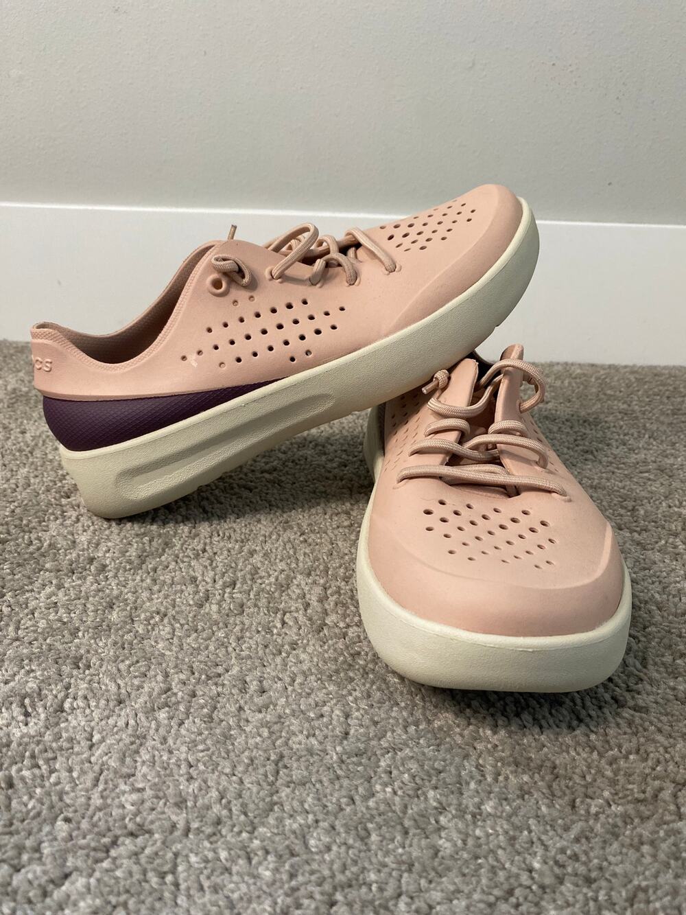 NWOT Crocs LiteRide 360 Pacer Pink Sneakers Women’s Size 10